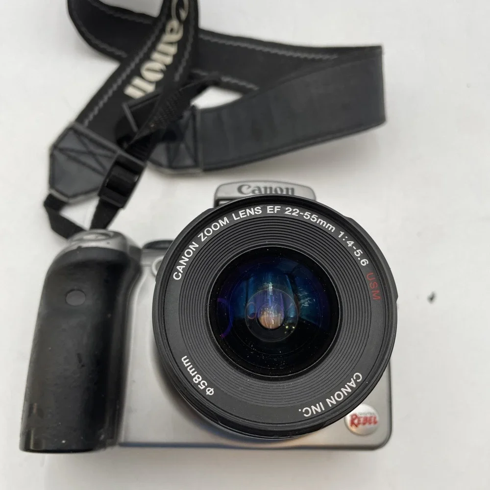 Canon EOS Digital Rebel DS6041 Camera Wifh Canon 22-55mm Zoom Lens